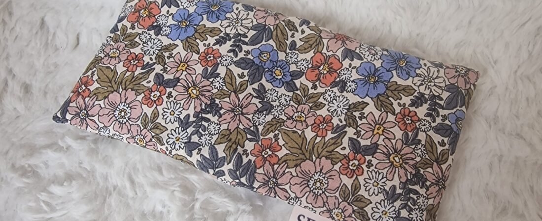 Petite bouillotte fleurie – bleue