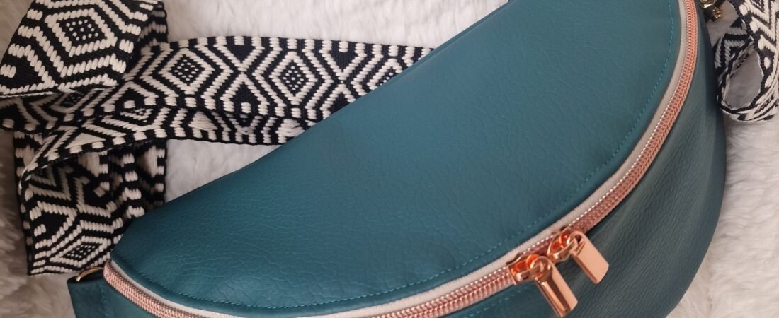 Sac banane en simili bleu canard